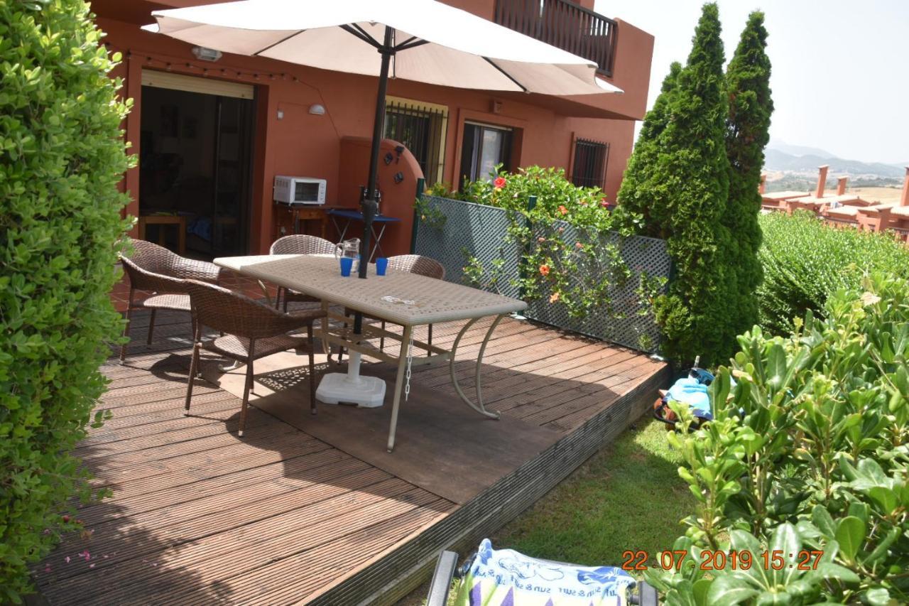 Luxury 2-Bedrooms & Bathrooms Estepona Apartment Buitenkant foto