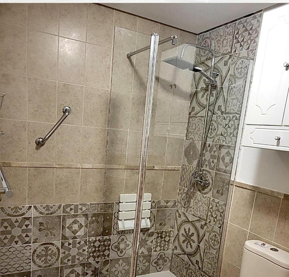 Luxury 2-Bedrooms & Bathrooms Estepona Apartment Buitenkant foto